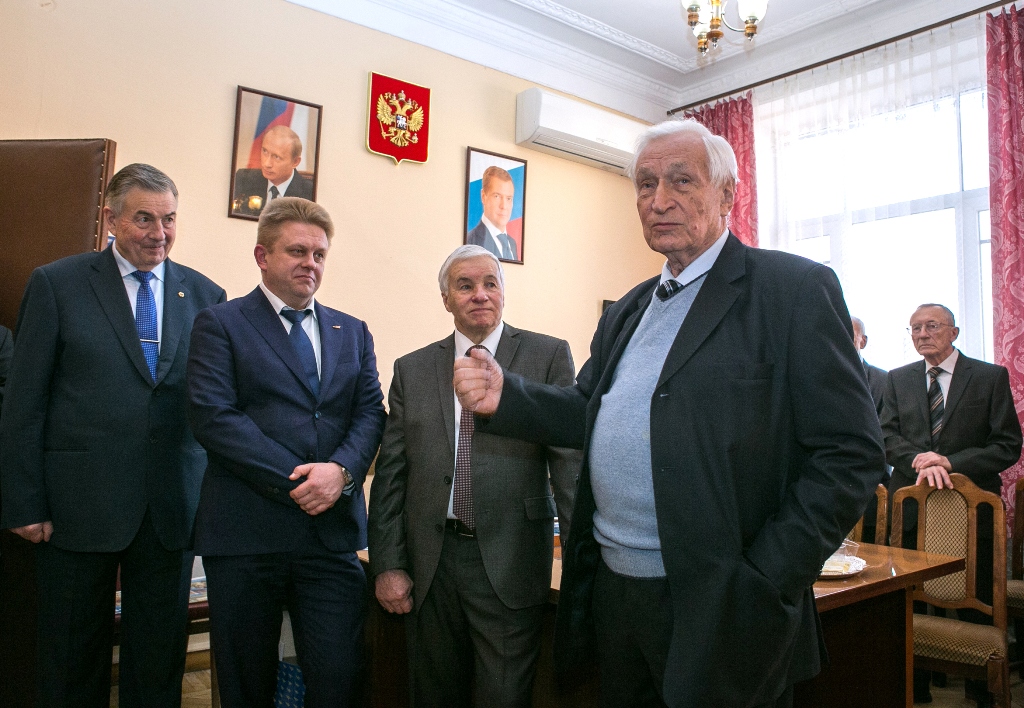 Приём поздравлений от АССАД на праздновании 25-летия создания Россоюза-ОАО «Авиапром» 6 декабря 2016 г / Receiving congratulations from ASSAD for the celebration of the 25th anniversary of the creation of Rossoya-JSC Aviaprom December 6 2016